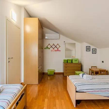 Сasa de vacaciones Aurora By Interhome