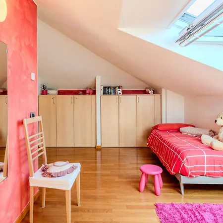 Aurora By Interhome Сasa de vacaciones Colico