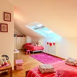 Aurora By Interhome Nyaraló Colico